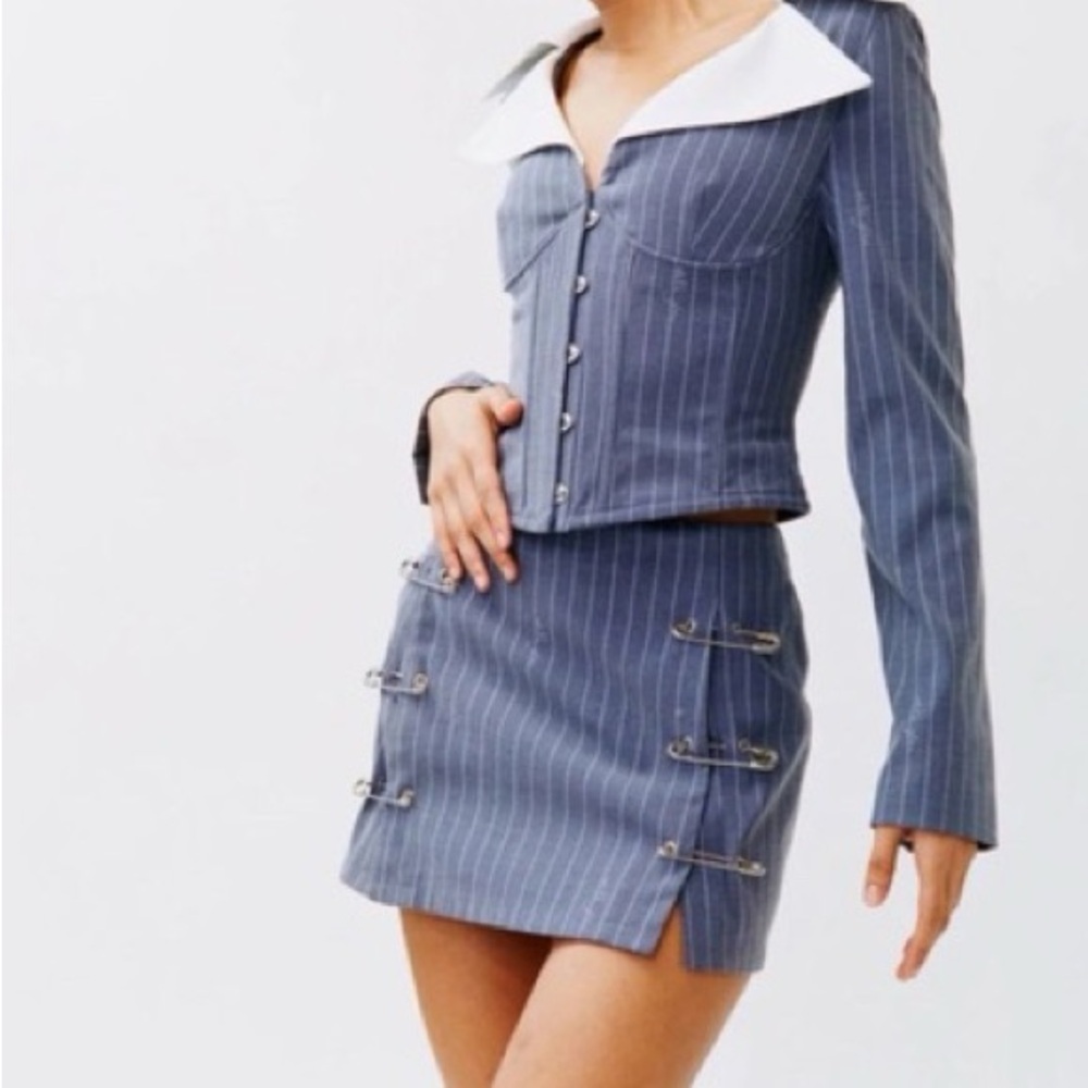 Pinstripe Safety-Pin Detail Mini Skirt - Blue - Picture 2 of 3